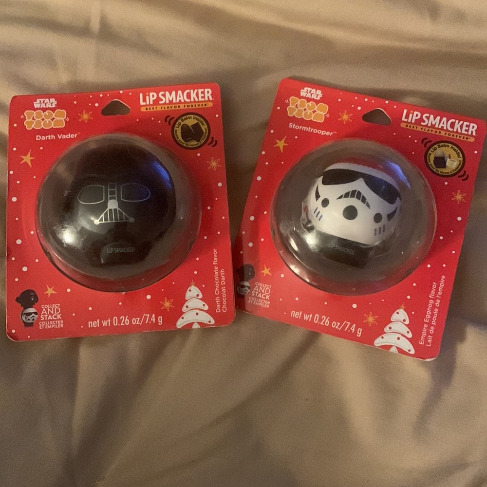 2 STAR WARS Tsum Darth Vader & Storm Trooper Lip Smackers
